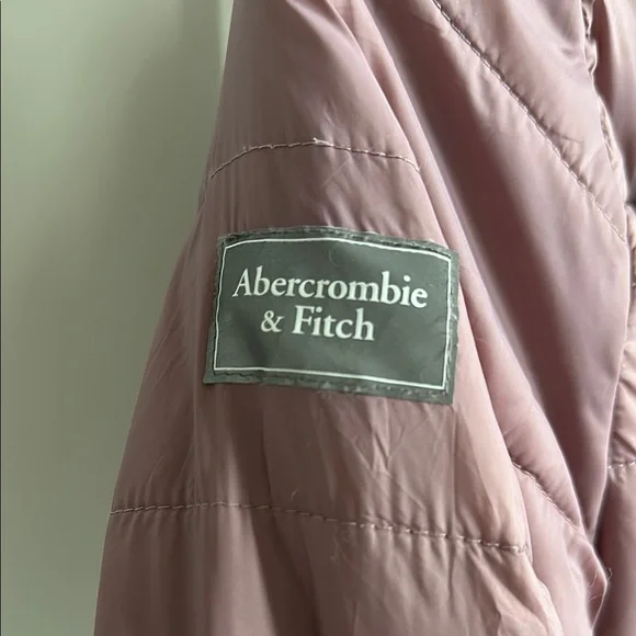 Plush Mauve Hooded Puffer Jacket - Picture 4 of 6